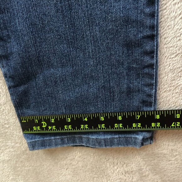 Lee Womens Jeans Size 10 Short Classic Fit Straight Blue Denim Casual High Rise - Picture 8 of 14
